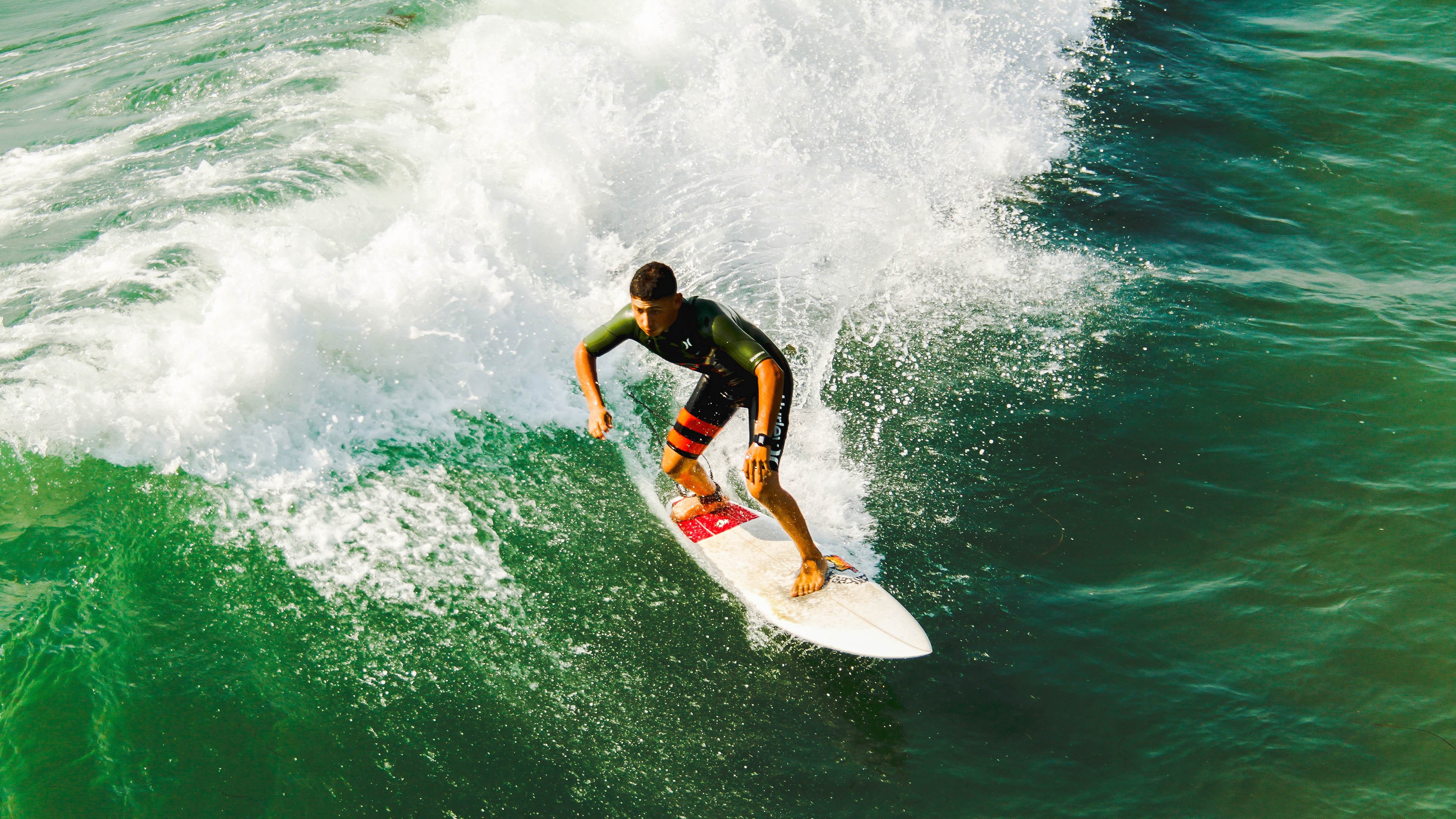 极夜之城全面开启,《ApexLegends》战术传奇再升级!